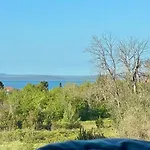 民宿 V, With Private Bathroom, Shared Kitchen, Living And Garden With Pool, Privlaka, Zadar 普利拉卡